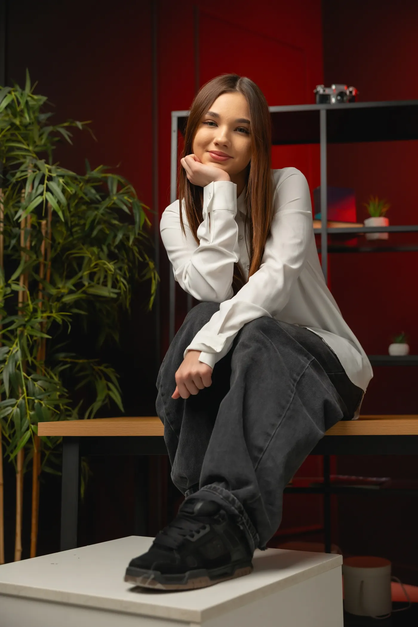 Portret de absolvent în studio