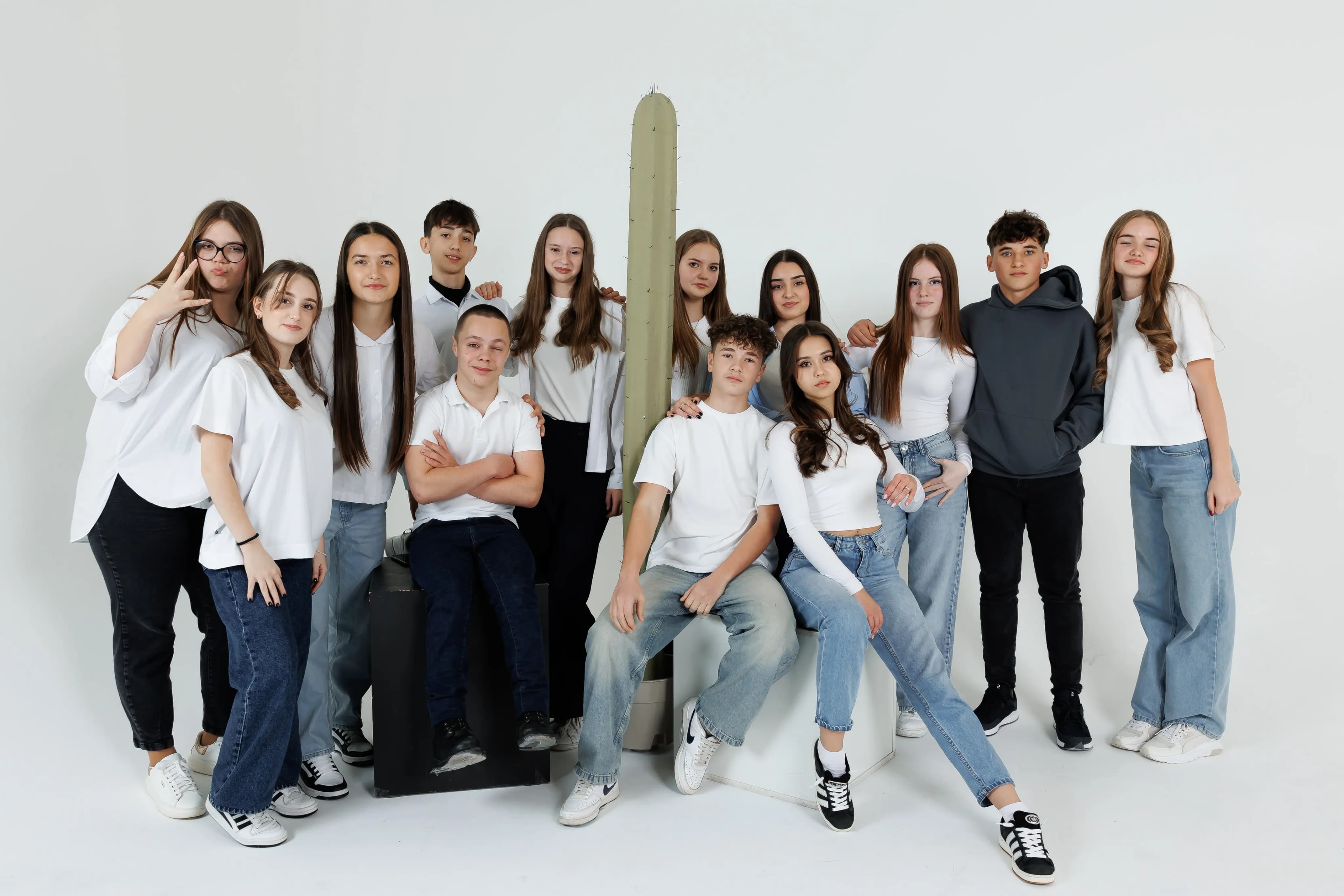 Grup de elevi în ședință Studio TRIKI (13)