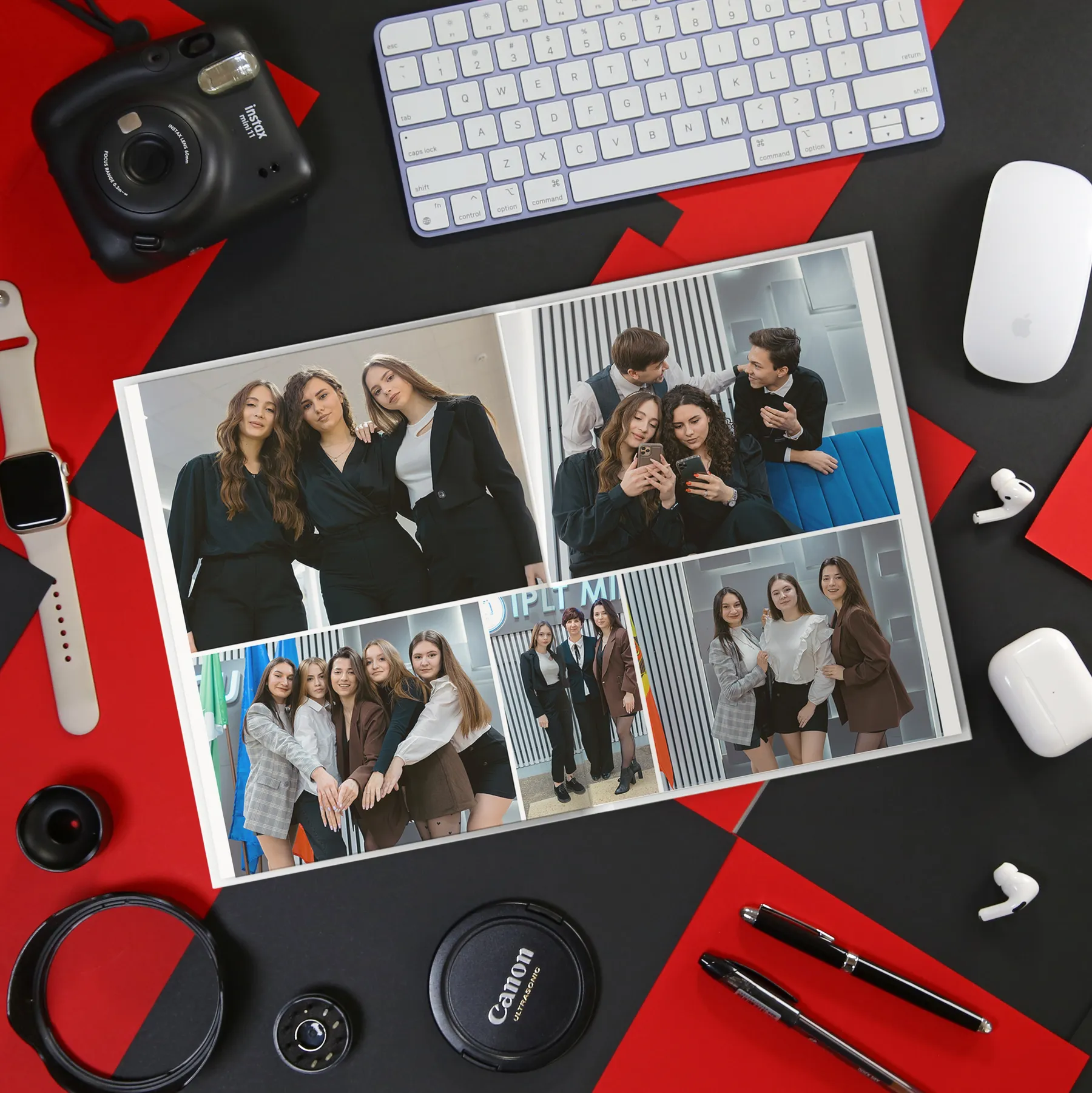 Album 11 — paginile 4–5