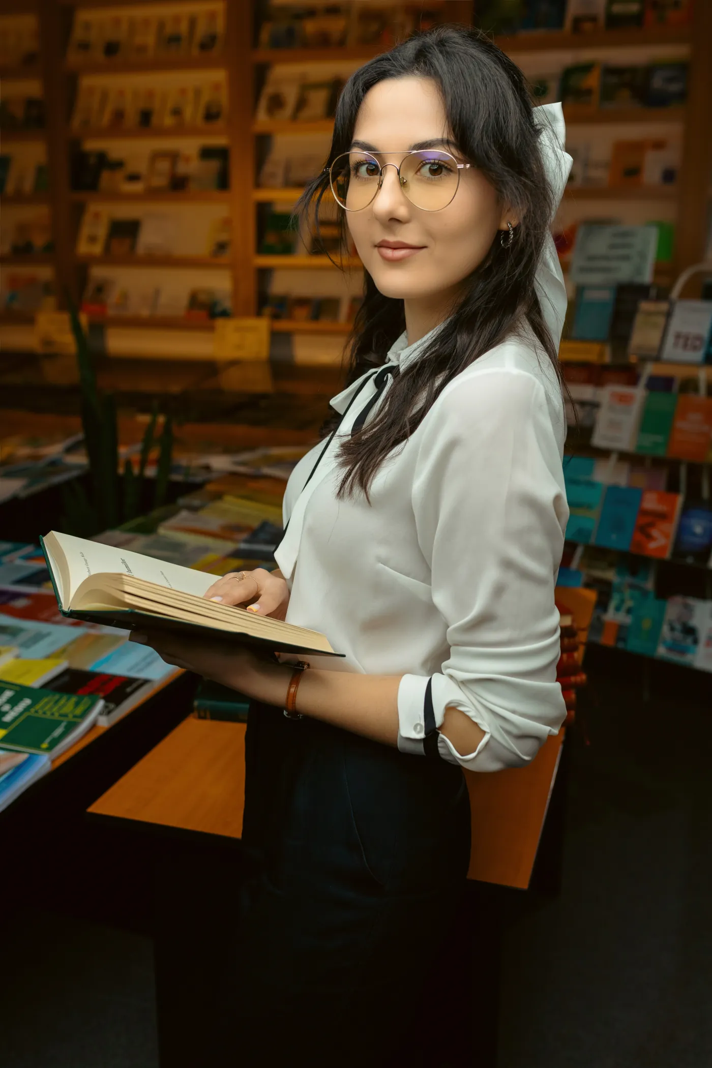 Portret de absolvent — ședință în parc 8