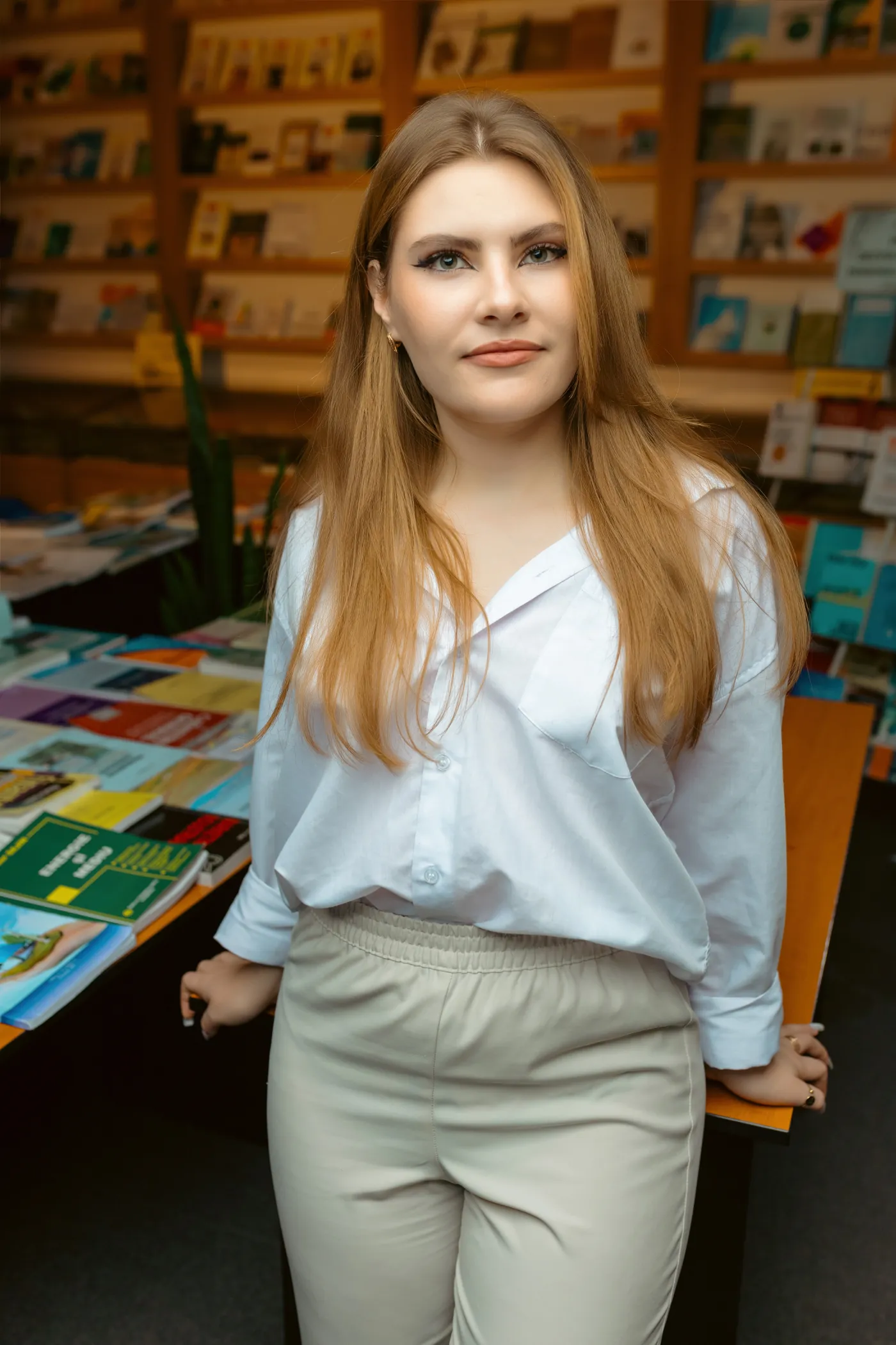 Portret de absolvent — ședință în parc 11